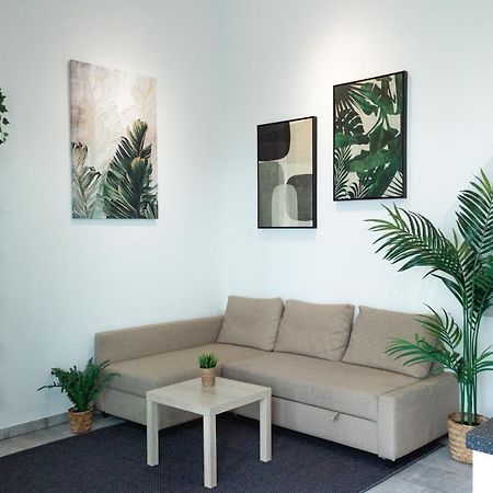 S18 "Garden In The City" Apartment بودابست المظهر الخارجي الصورة